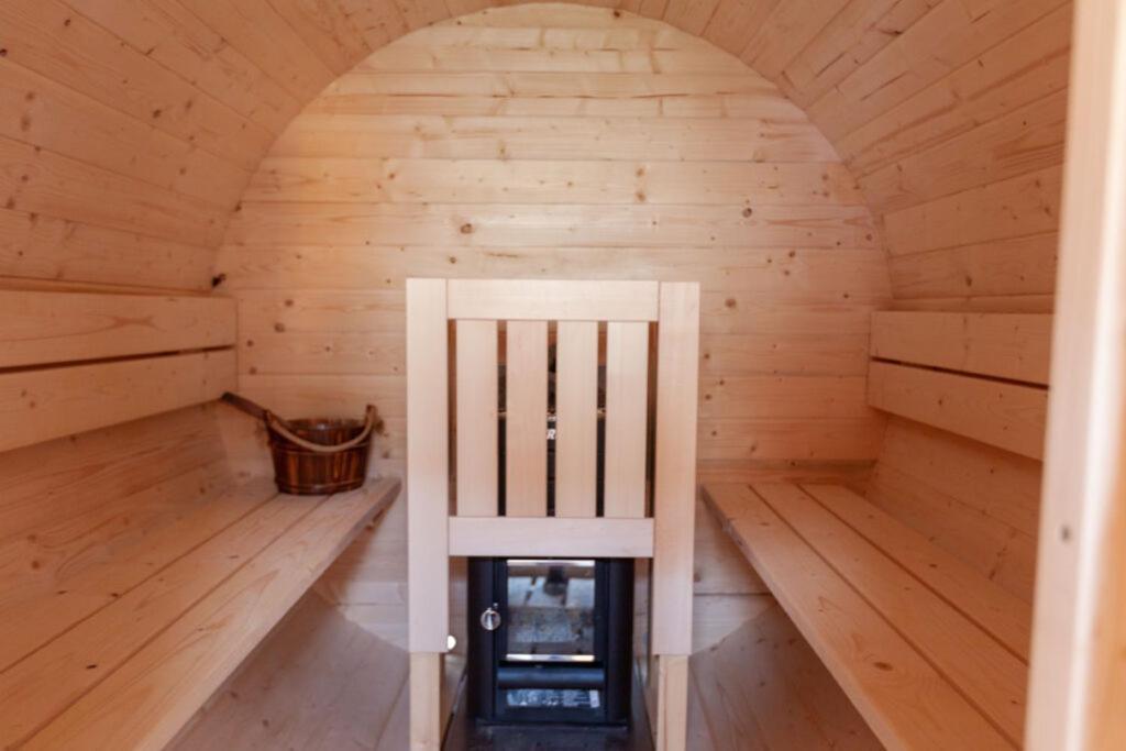 Apartmany Domek U Lesa Bítov Exteriör bild